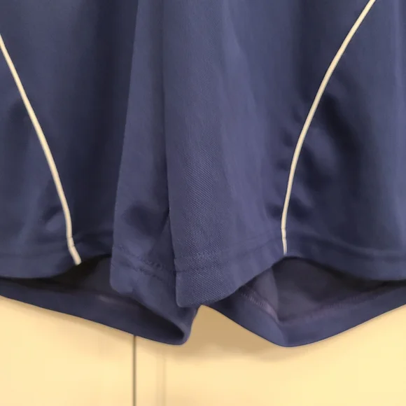 Adidas Clima365 Women's Navy Shorts Size Large - Picture 6 of 9